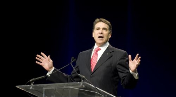 Perry seeks to shake up GOP race