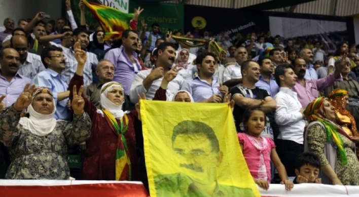 Kurdish MPs push for autonomy in Turkey