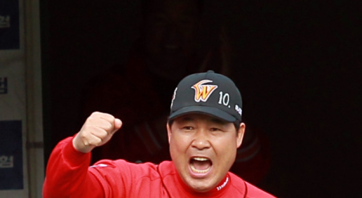 Lee Man-soo named manager of Wyverns