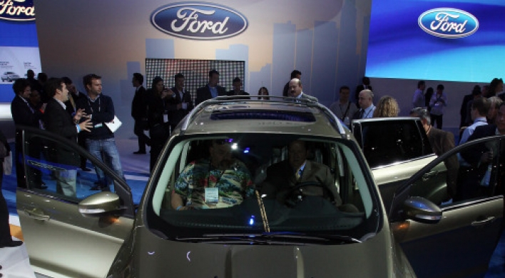 Ford hopes to keep Escape on top with redesign