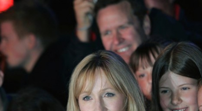 JK Rowling: UK press left me feeling under siege