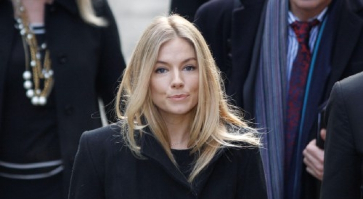 Sienna Miller says paper hacked her emails