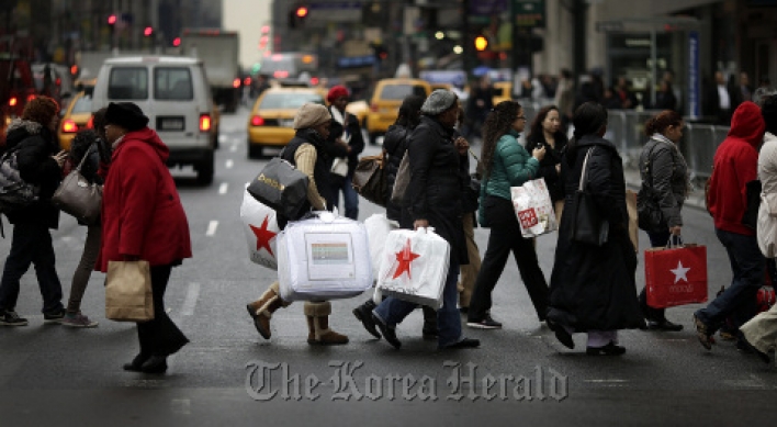 Last-minute buyers top off strong shopping season