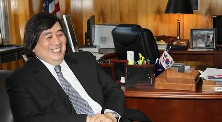 ‘Hillary’s lawyer’ proud of Korea