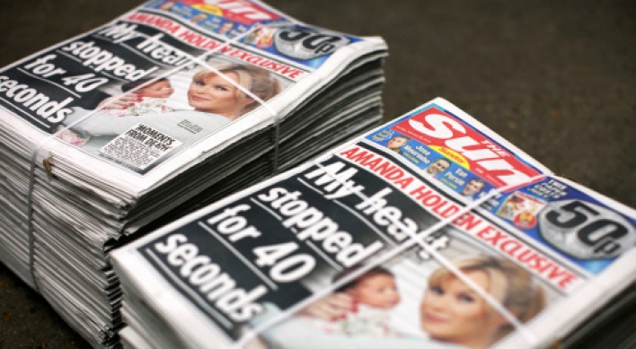 Murdoch’s new Sun on Sunday rolls off presses