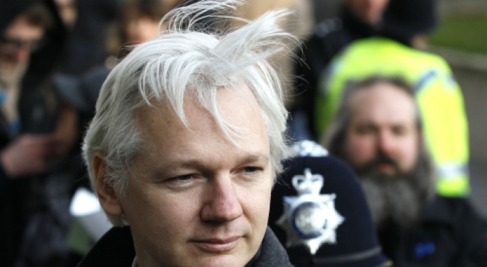 Assange plans bid for Australian Senate