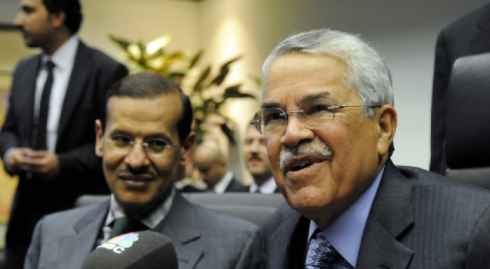 Saudi can raise output 25% if needed: Naimi