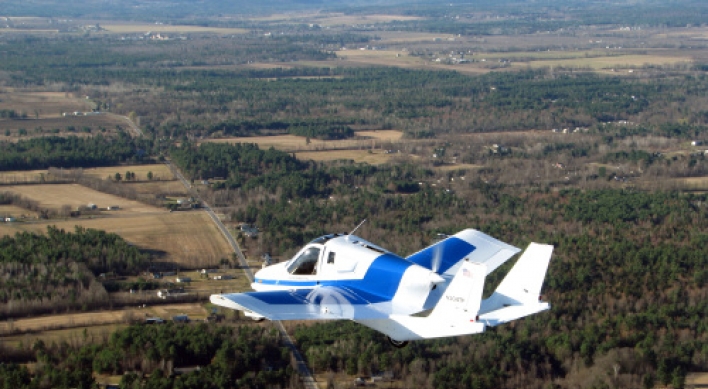 Flying car gets closer to reality