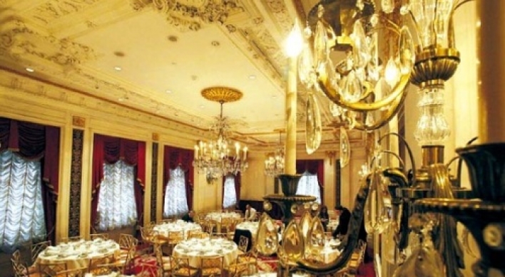 Titanic’s wealthiest passenger built NYC hotel