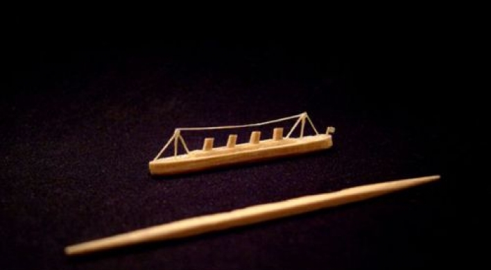 Artist's tiny Titanic made from toothpick