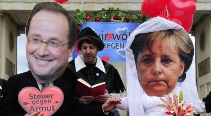 No honeymoon from EU debt for Hollande