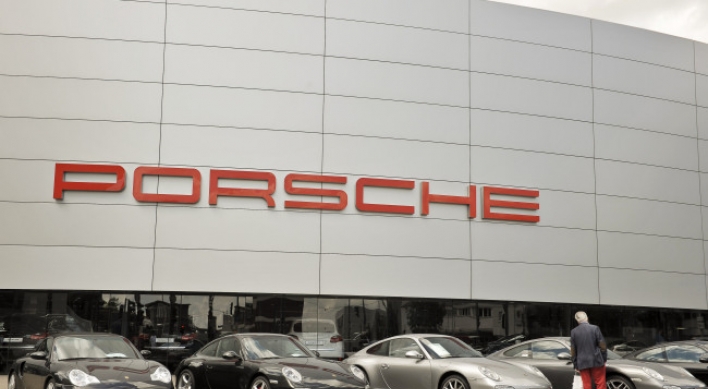 VW to pay $5.6b for rest of Porsche