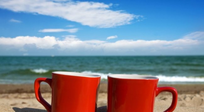 High caffeine levels in the Pacific Ocean affects sea life