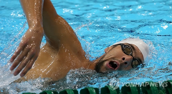 Phelps sets record with 19th career Olympic medal