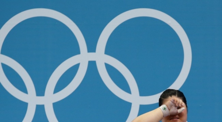 Weightlifter Jang finishes fourth in third Olympics