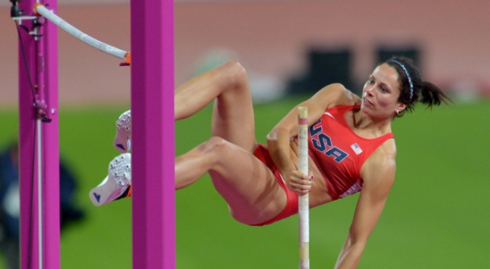 Suhr snaps Isinbayeva’s run