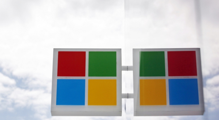 Microsoft revamps its logo