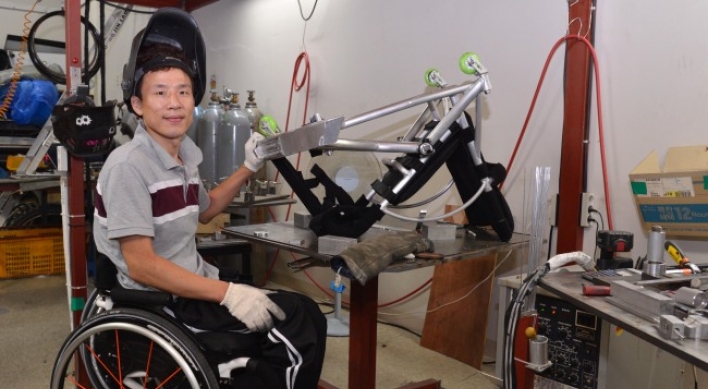 Wheelchair maker gives hope to disabled