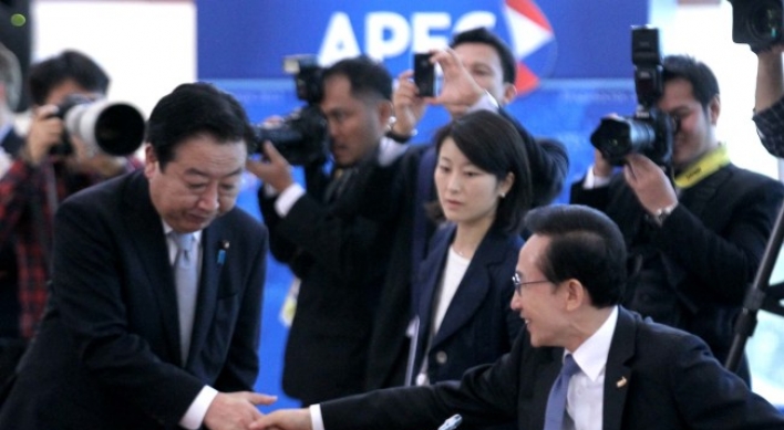 Korea, Japan move to mend ties strained over Dokdo