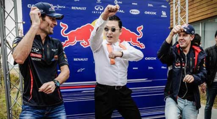 Formula One: Psy says fame 'unbelievable'