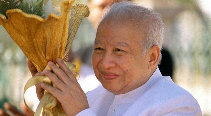 Cambodia’s former King Norodom Sihanouk dies at 89