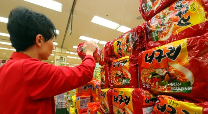 China's health authorities order recall of Korean instant noodles