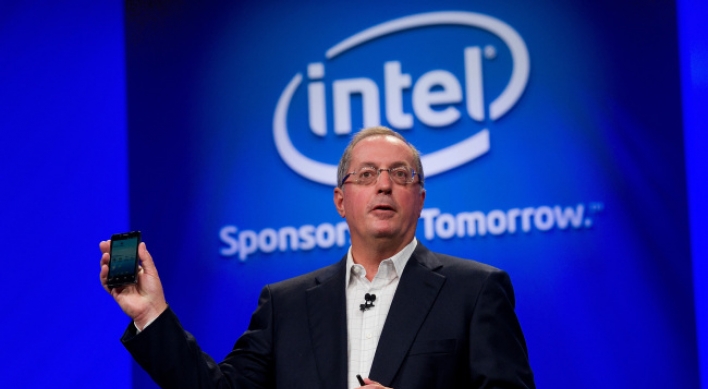 Intel CEO to retire in surprise move