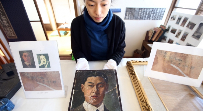 Exhibition of first Western-style painter