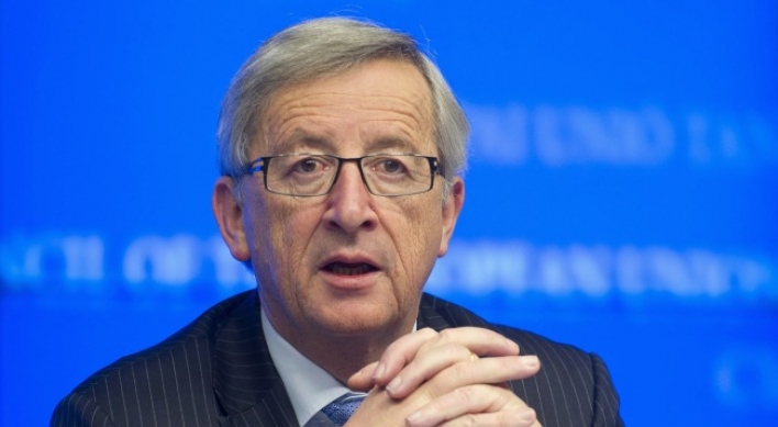 Juncker says he will step down as Eurogroup chair