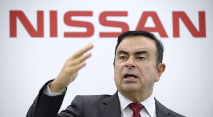 Nissan’s Ghosn calls on Abe to weaken yen, mend China ties