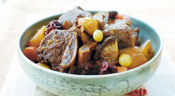 Galbijjim, (braised short ribs)