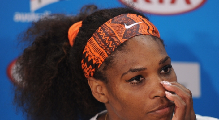 Serena loses in quarters, Azarenka into semis