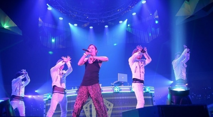 Jang Geun-suk draws 10,000 fans to concert with Team H