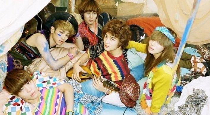 SHINee to hold video chat with foreign fans