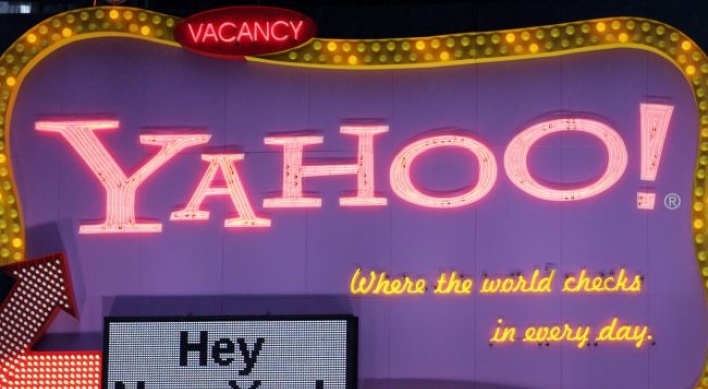 British teen sells app to Yahoo