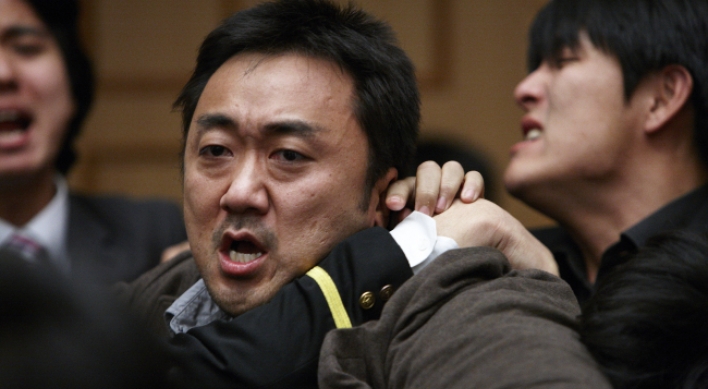 Box Office:  Norigae, Fist of Legend, Broken City