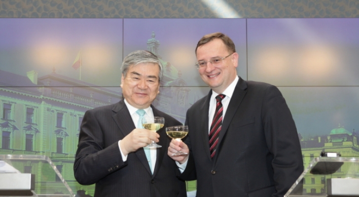 Korean Air becomes No. 2 shareholder of Czech Airlines