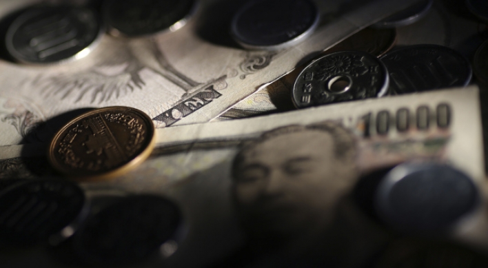 U.S. warns Japan over currency