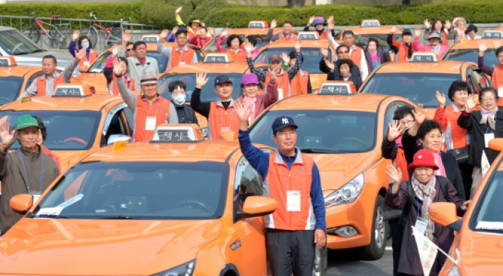 [Photo News] Cabbies's service