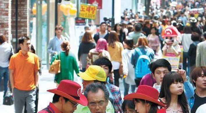 Sharp drop in Japanese visitors spells trouble for tourism sector