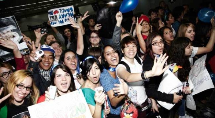 Dozens of fans fainted at Super Junior’s Brazil gig