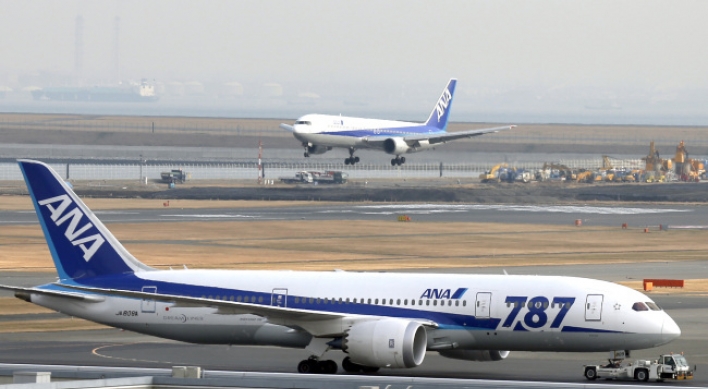 FAA says Boeing 787 can fly