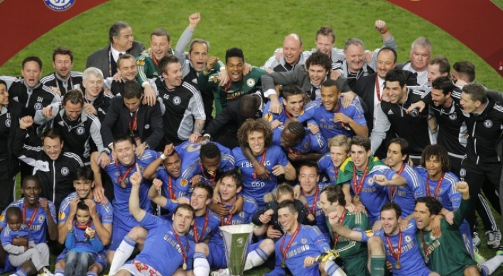 Chelsea clinch late Europa glory