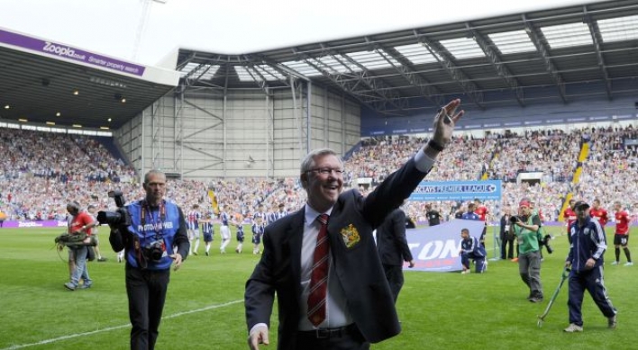 Fergie bids farewell with draw