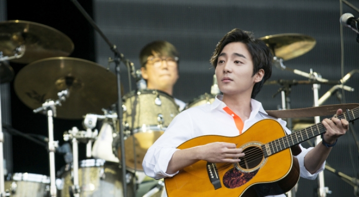 Roy Kim to hold first nationwide tour