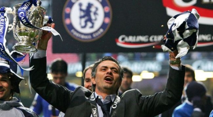 Mourinho appointed Chelsea manager