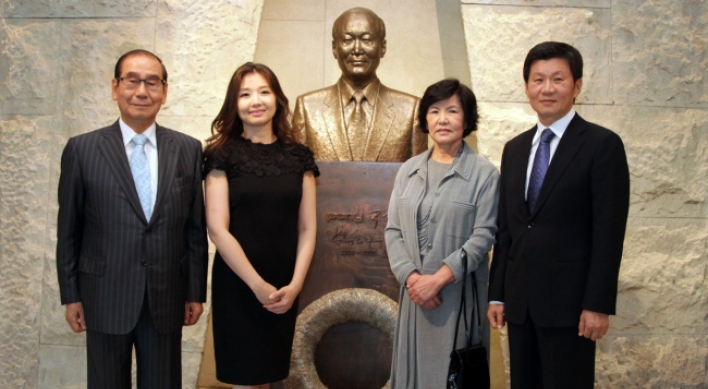 First tenured Asian woman at Harvard Law honored