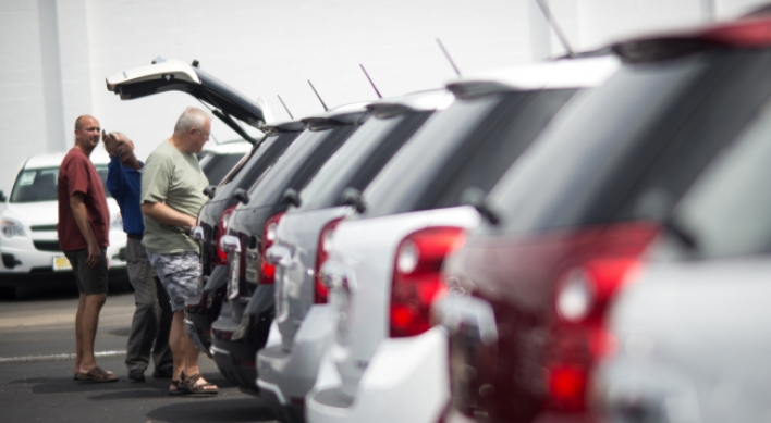 U.S. auto sales maintain momentum