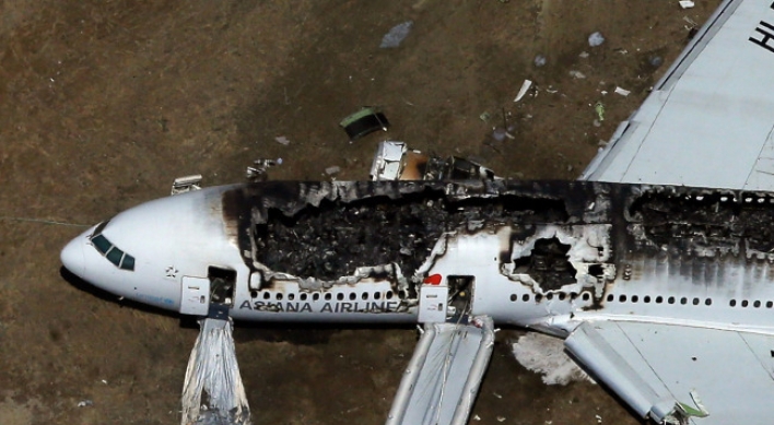 Official: 2 dead in San Francisco plane crash