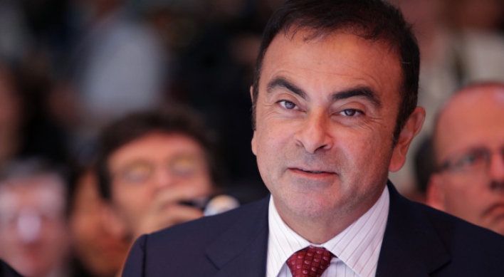 Renault’s Ghosn expects European car market will shrink further by 2015